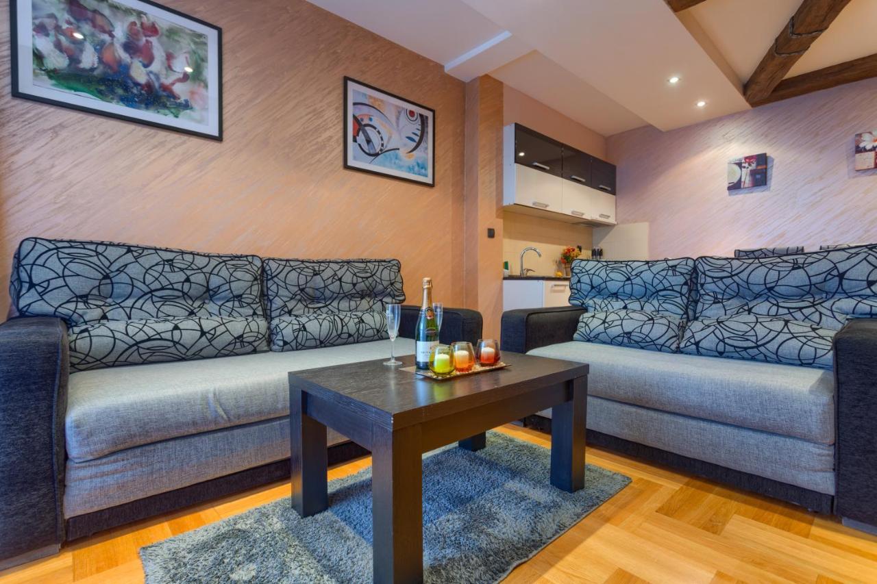 זלאטיבור Vila Barovic And Spa מראה חיצוני תמונה