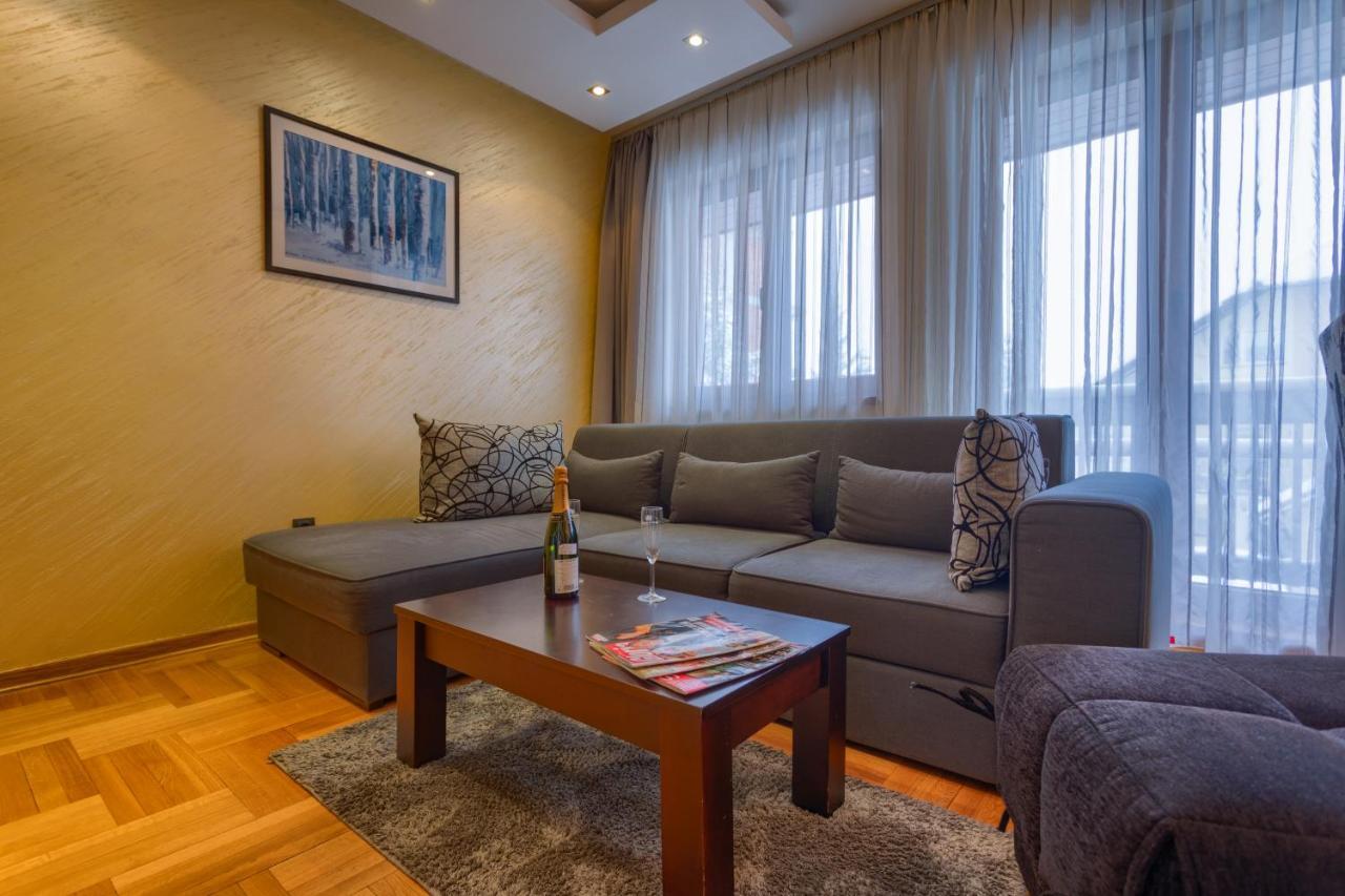 זלאטיבור Vila Barovic And Spa מראה חיצוני תמונה